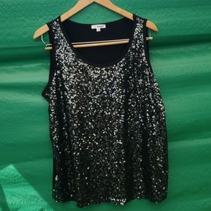 Plus size tank top size 3x best fit 2x